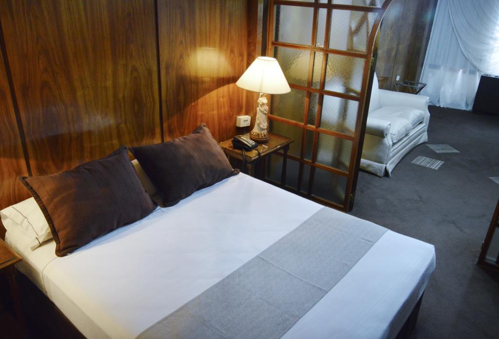 Hotel Posta Carretas Buenos Aires Phòng bức ảnh